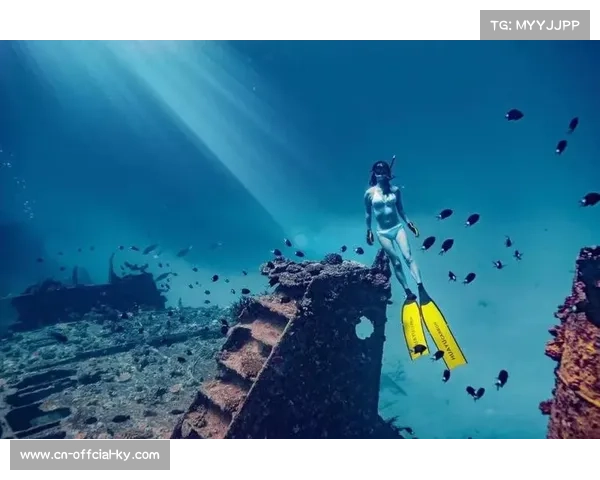 纪录片126米之下开机自由潜水冠军亲历深海挑战极限瞬间