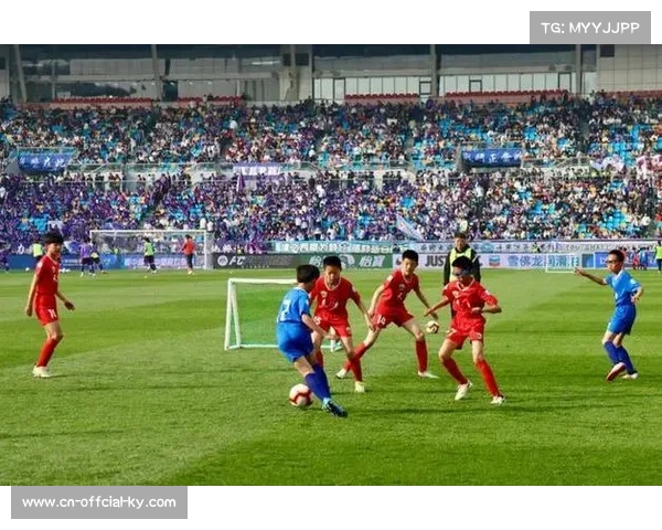 青少年足球活动月启动，多家中超俱乐部参与推广